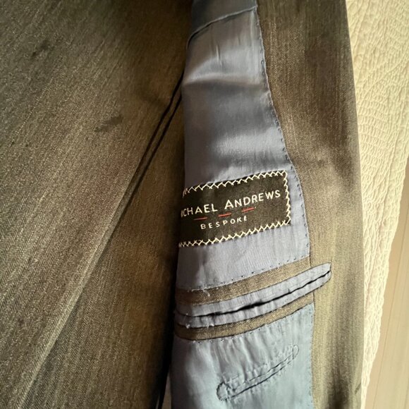 Michael Andrews Bespoke Gray Herringbone Wool 2-Btn Slim Fit Suit 36S - Picture 14 of 14